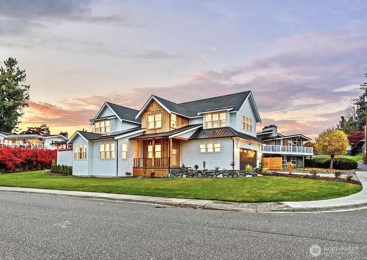 Property Photo:  1095  Terrace Drive  WA 98264 