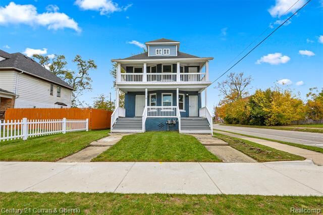 Property Photo:  2275 Montclair Street  MI 48214 