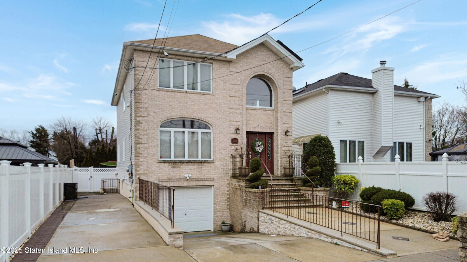 Property Photo: 4796 Hylan Boulevard NY 10312