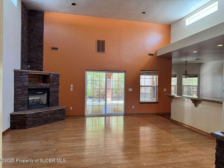 Property Photo:  4106 N Buena Vista Avenue  NM 87401 