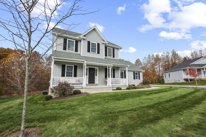 Property Photo:  22 Gilbert Lane 22  CT 06248