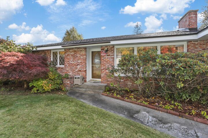 Property Photo:  2633 W Woodside Ave  WA 99208