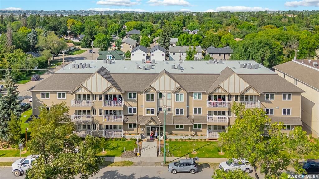 Property Photo:  318 108th Street W 203  SK S7N 1P8