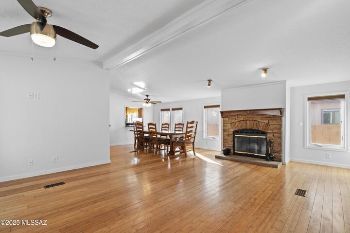 9011 N Valgrind Lane  Tucson AZ 85743 photo