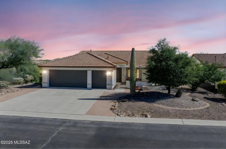 1530 N Miranda Lane  Green Valley AZ 85614 photo