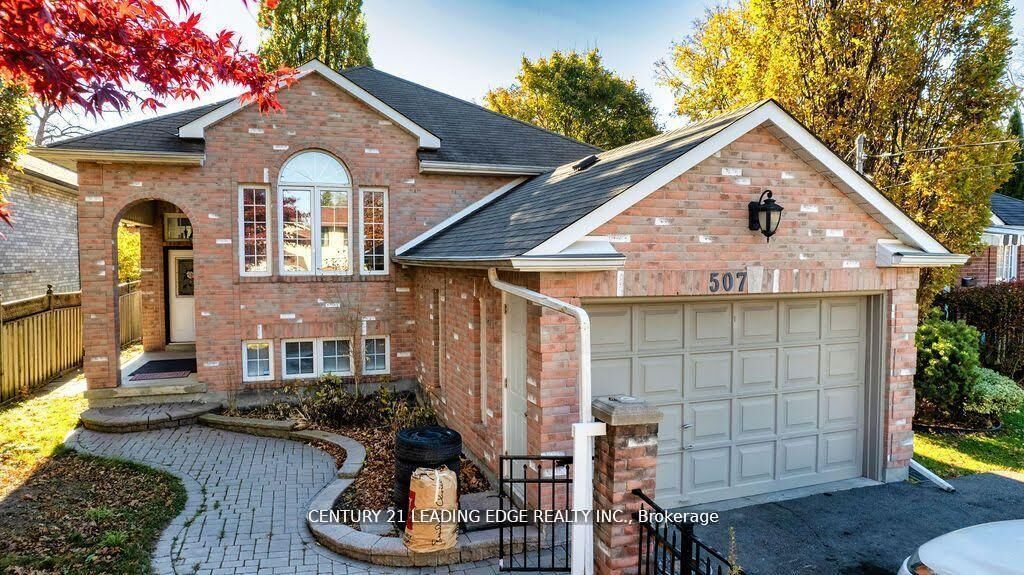 Property Photo: 507 Dunlop Street ON L1N 1V3