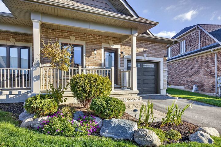 Property Photo: 59 Kingsmere Crescent ON L9R 0K6