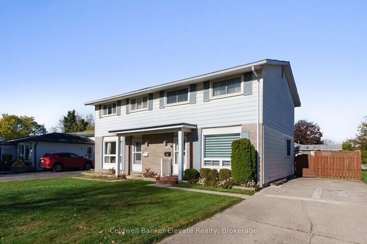 Property Photo: 224 Traynor Avenue ON N2C 1W6