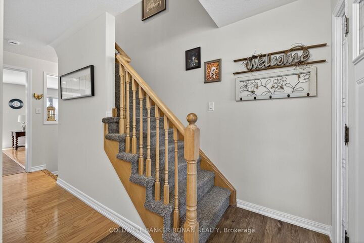 Photo de la propriété: 22 Callander Crescent ON L9R 0B4