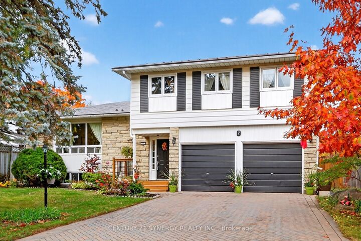 Photo de la propriété: 7 St Remy Drive ON K2J 1A5