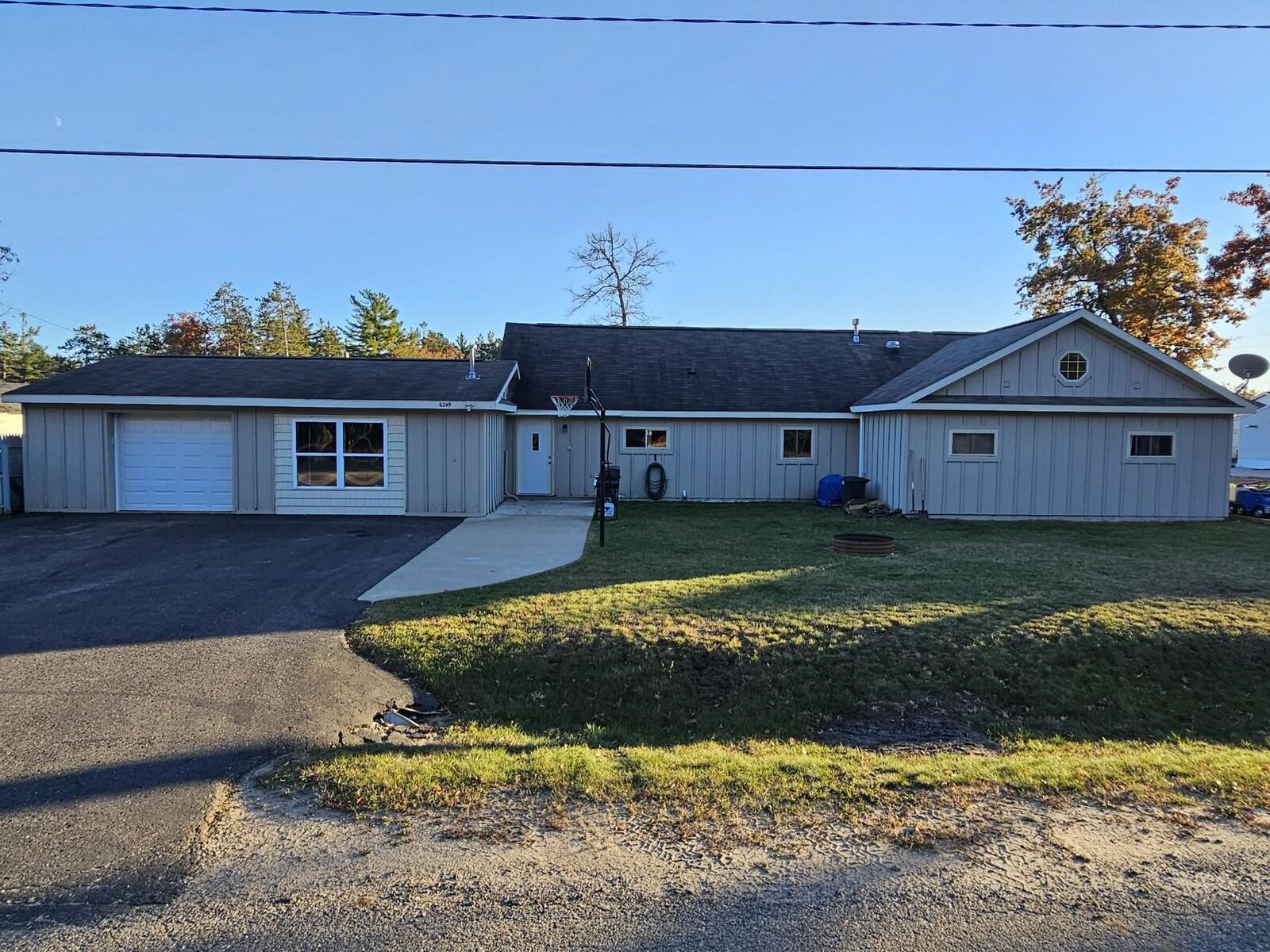 Property Photo:  6249 W Pine Point Road  MI 49738 