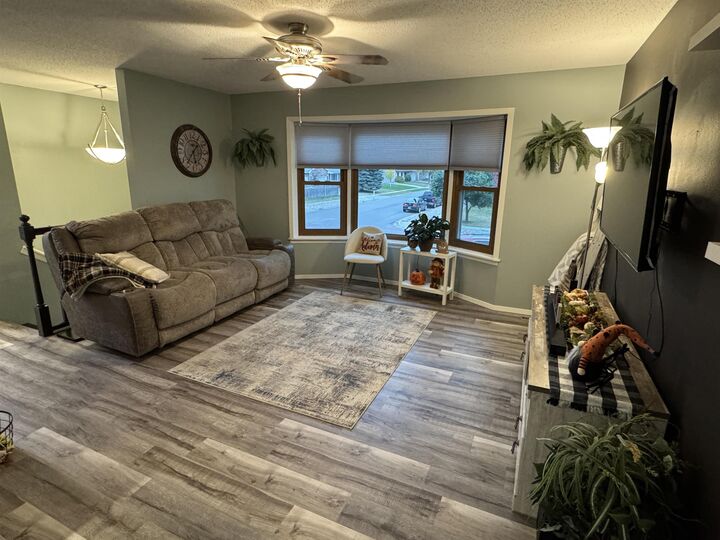 Property Photo:  300 W 25th  SD 57078 