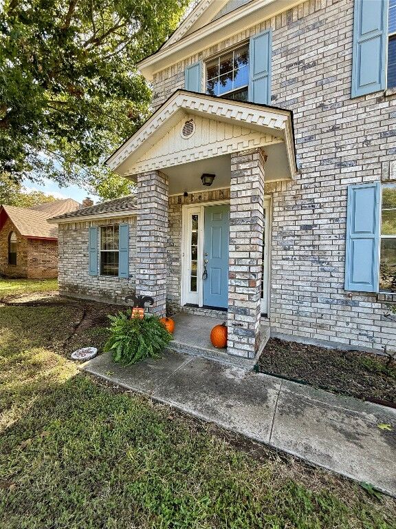Property Photo:  1201 Burkett Circle  TX 76520 