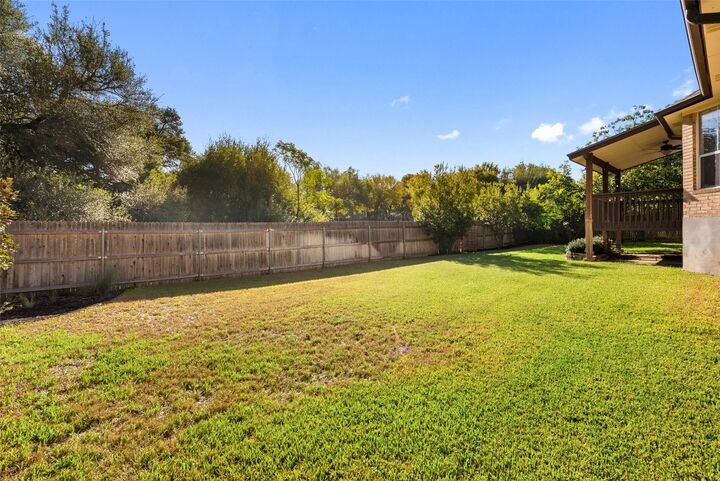 Property Photo:  18017 Rosebud Place  TX 78681