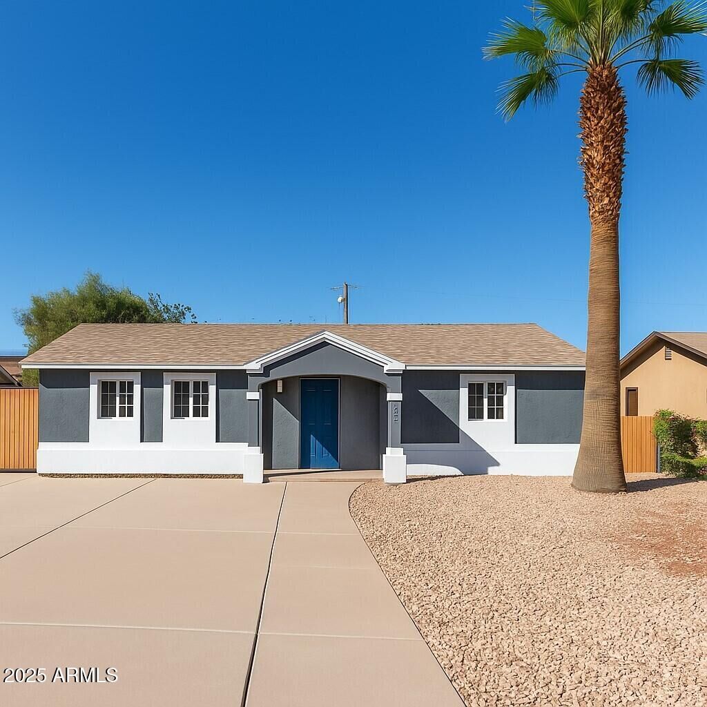 Property Photo:  240 N Monte Vista Street  AZ 85225
