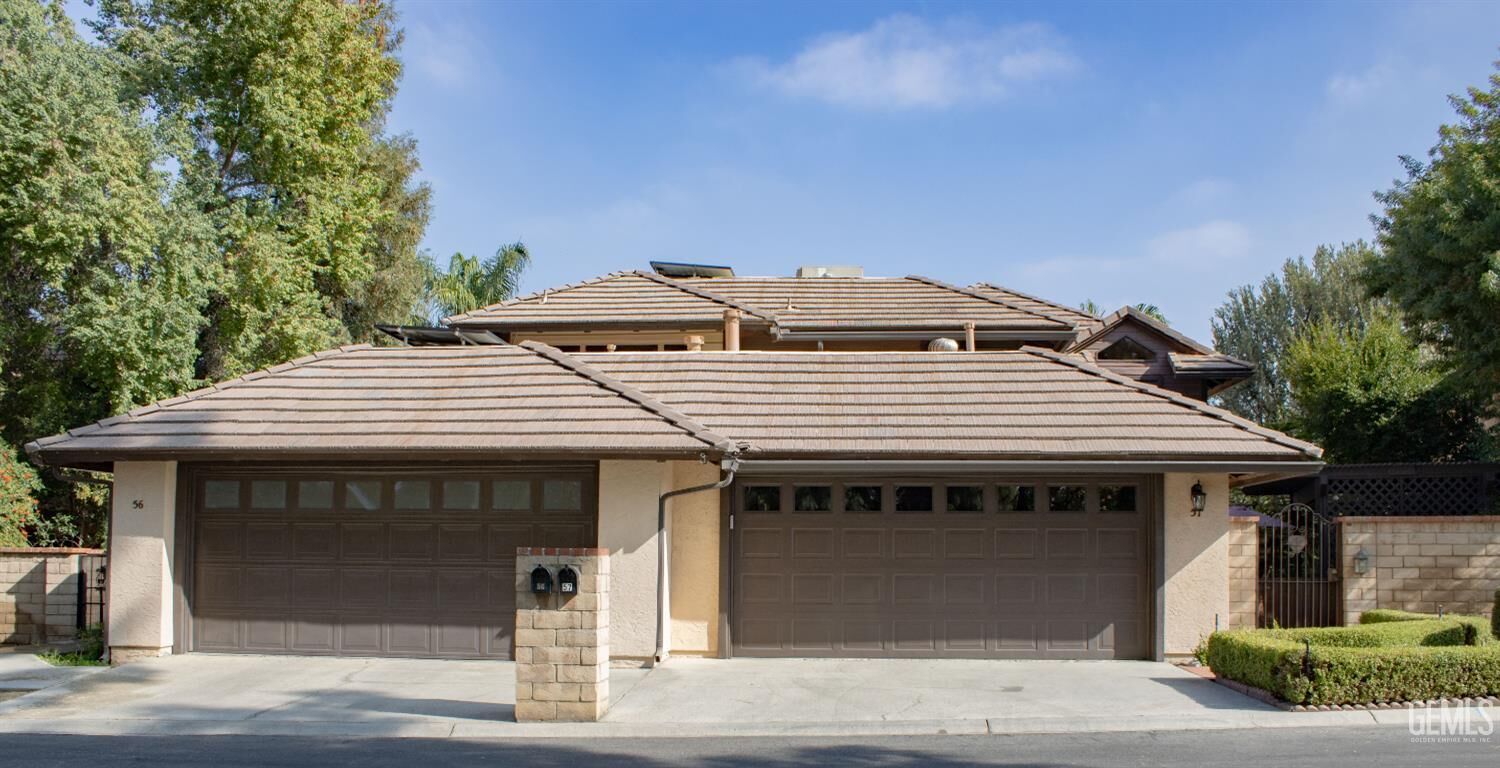 Property Photo: 2323 Easthills Drive 57 CA 93306