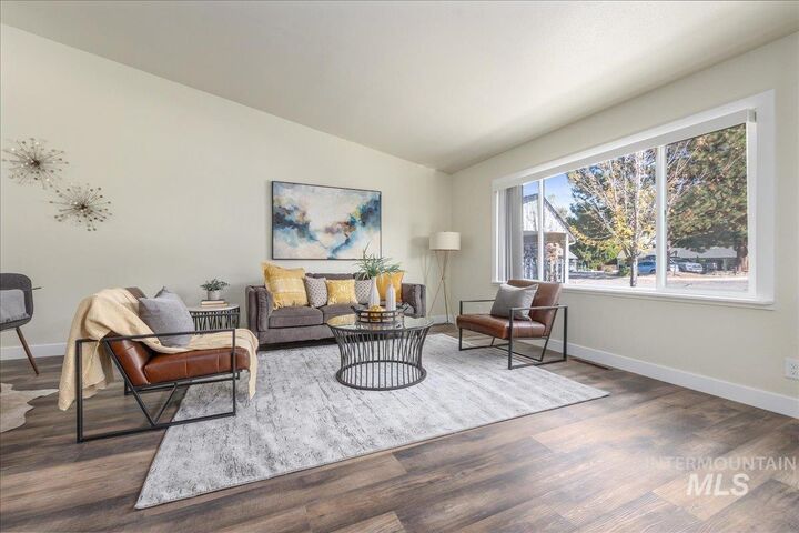 Property Photo: 1147 S Abbey Circle ID 83705