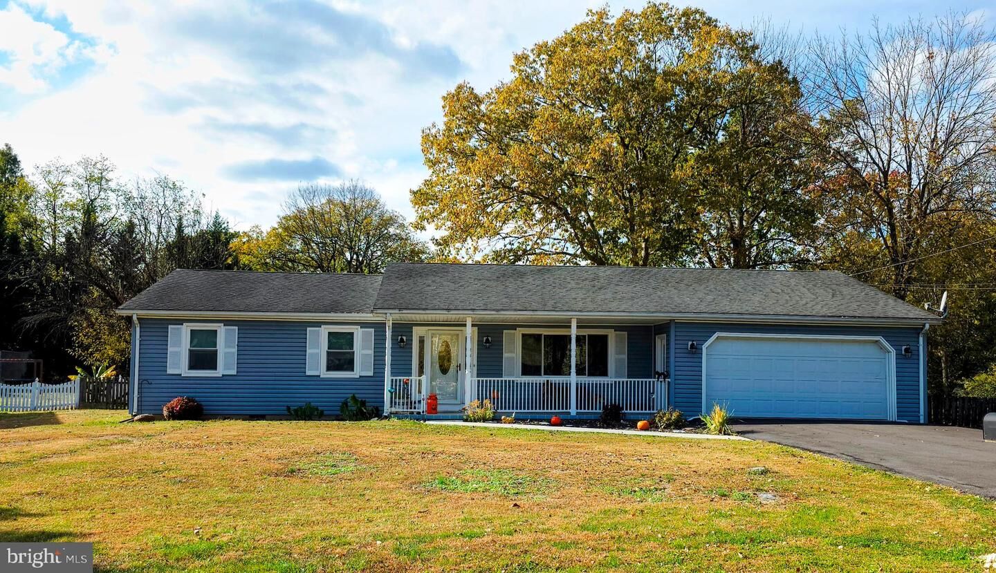 Property Photo:  93 Tanbridge Drive  WV 25401 