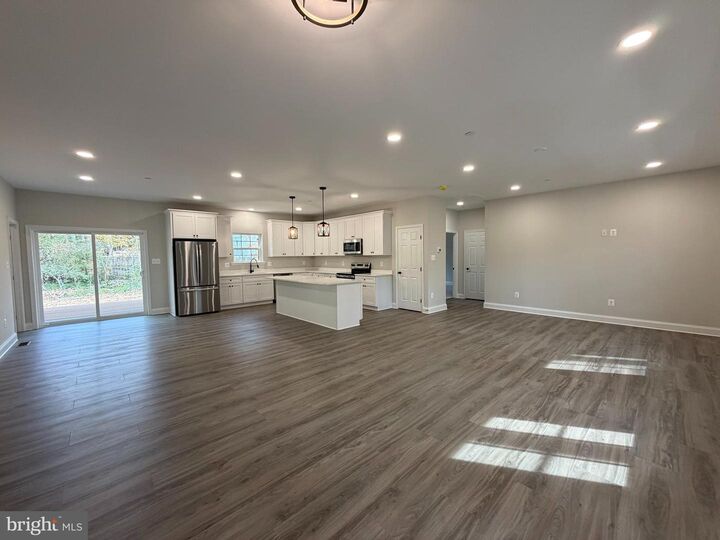 Property Photo: 44968 Hewitt Road MD 20620