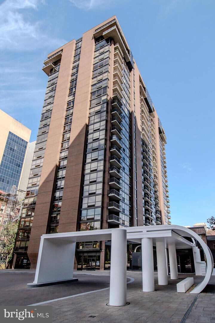 Property Photo: 233 S 6th Street 1301kl PA 19106