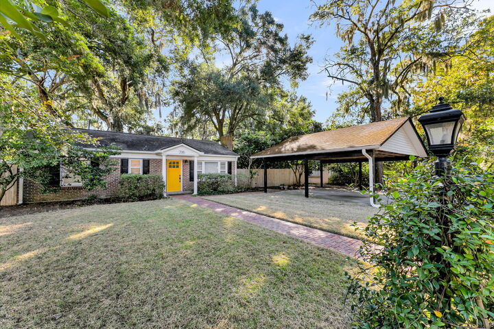 Property Photo: 706 Sterling Drive SC 29412