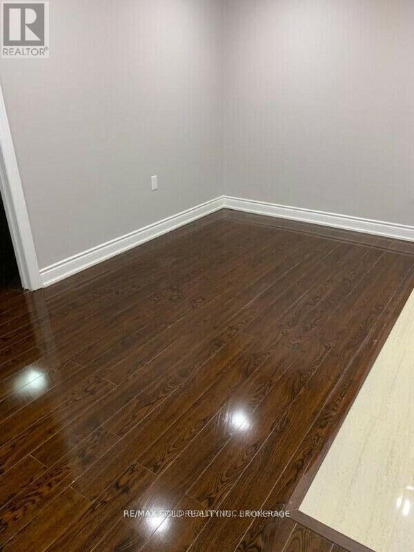 Property Photo: 890 Maquire Terrace Bsmnt ON L9T 0L4