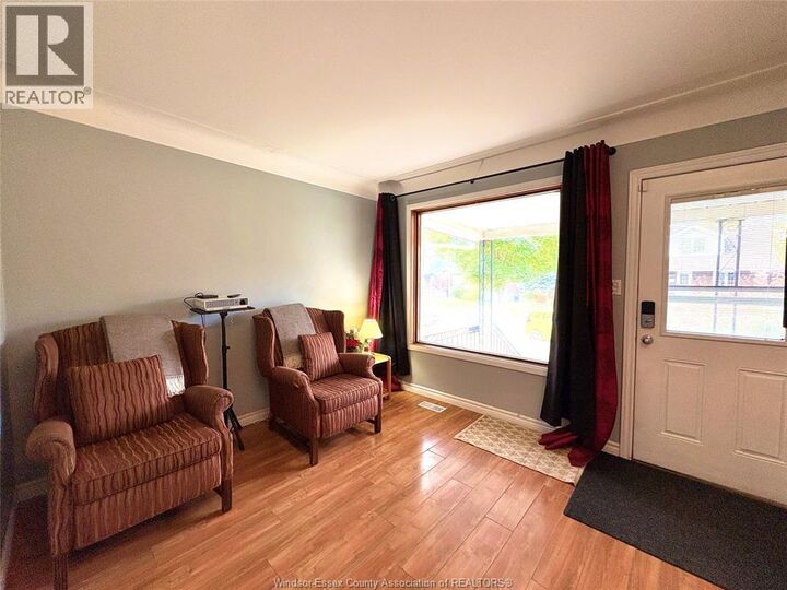 Property Photo:  1794 Gladstone Front  ON N8W 2N3 