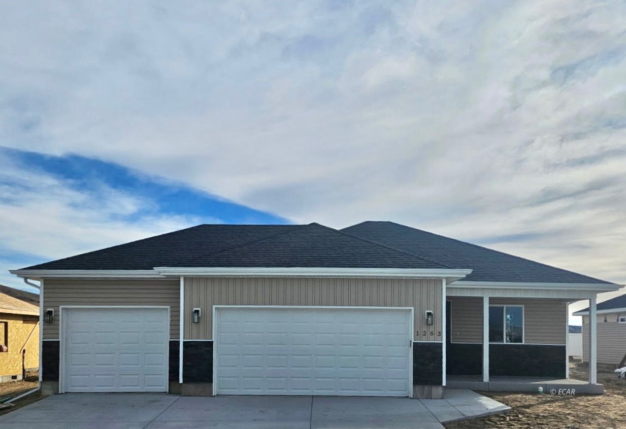 Property Photo:  1278 Primrose Lane  NV 89801 