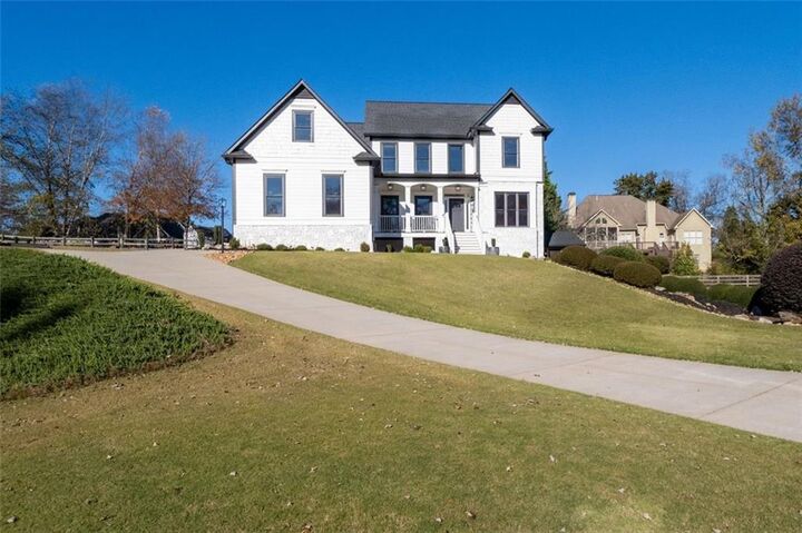 Property Photo:  4030 Scenic View Court  GA 30028 