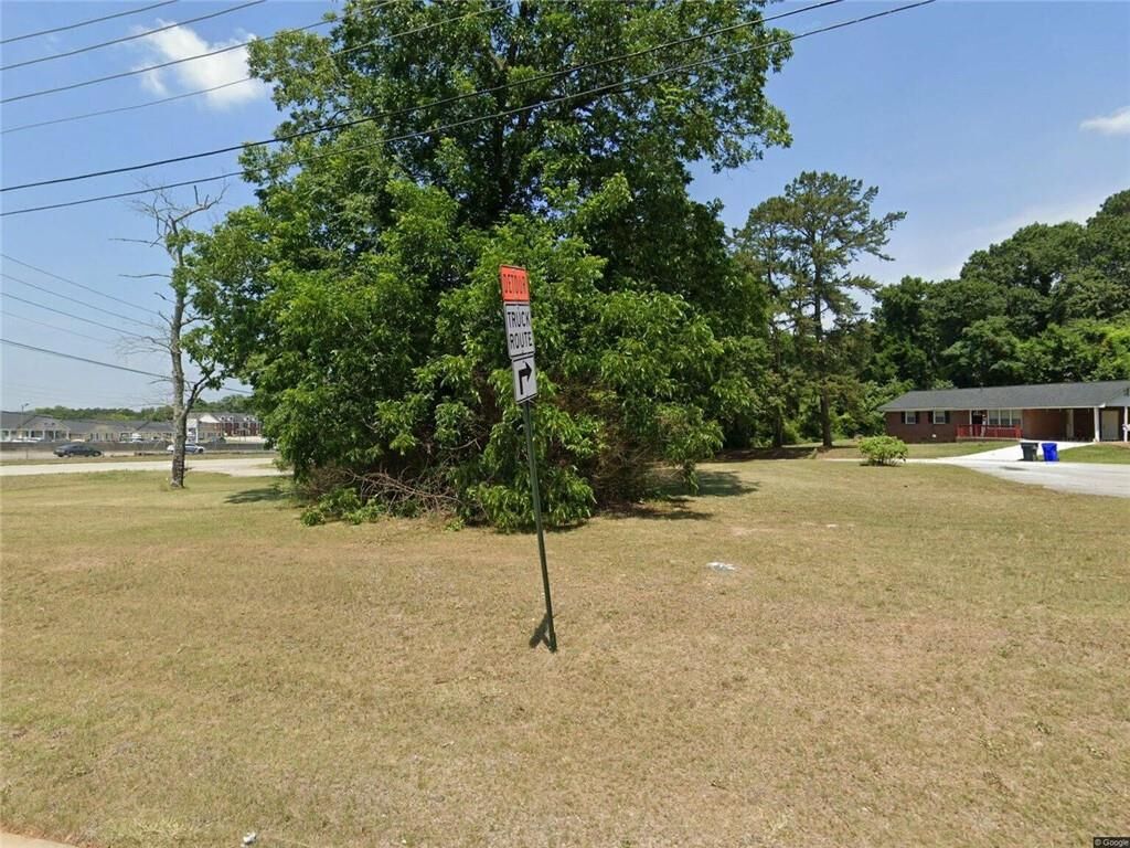 Property Photo:  988 Huff Street SW  GA 30012 