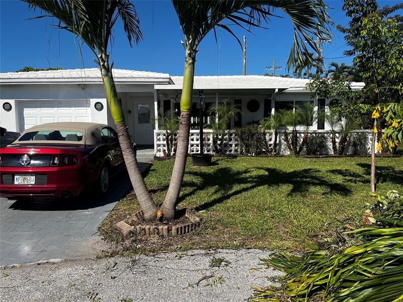 Property Photo: 101 NW 32nd Ct FL 33064