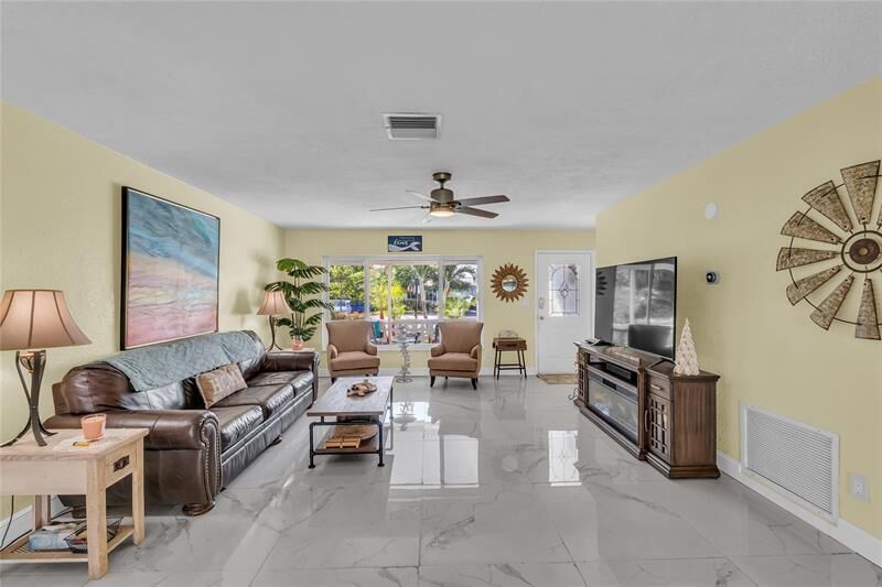 Property Photo:  101 NW 32nd Ct  FL 33064 