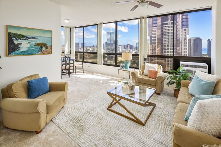 Property Photo:  876 Curtis Street 3203  HI 96813 