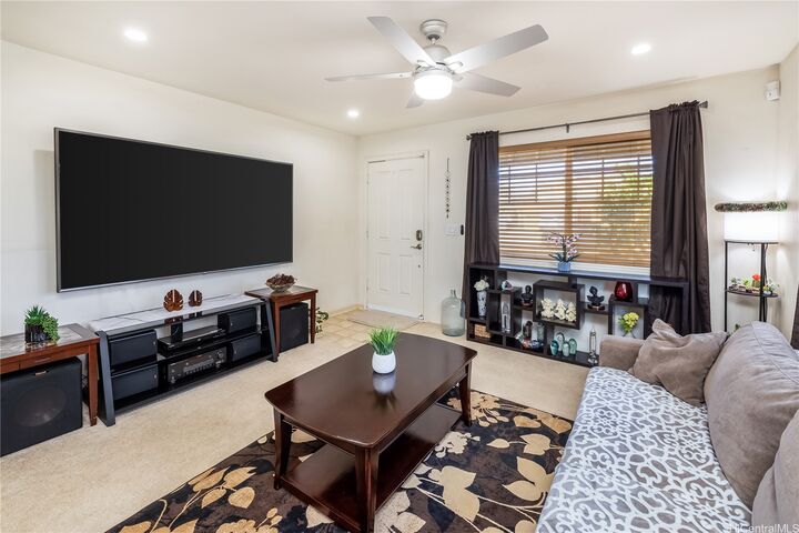 Property Photo:  91-1350 Kinoiki Street  HI 96707 