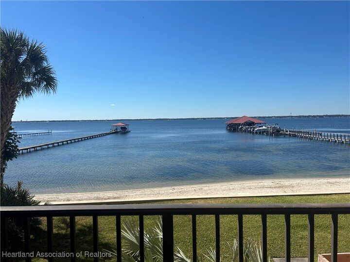 Property Photo:  2351 Lakeview Drive 119  FL 33870 