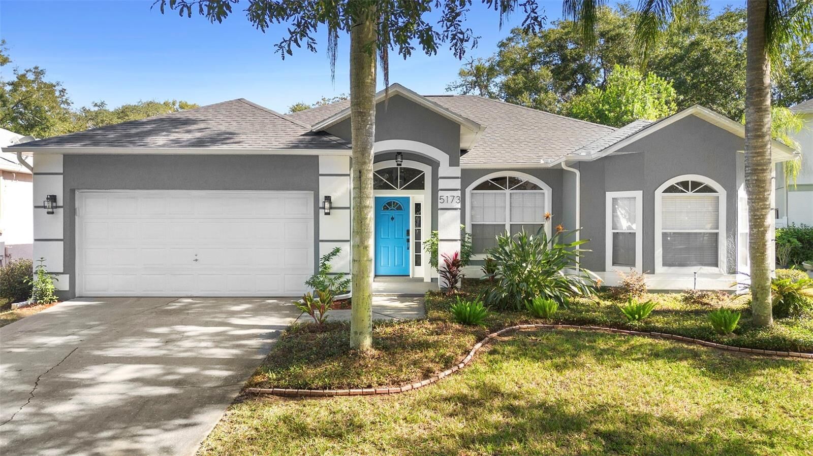 Property Photo: 5173 Jetsail Drive FL 32812