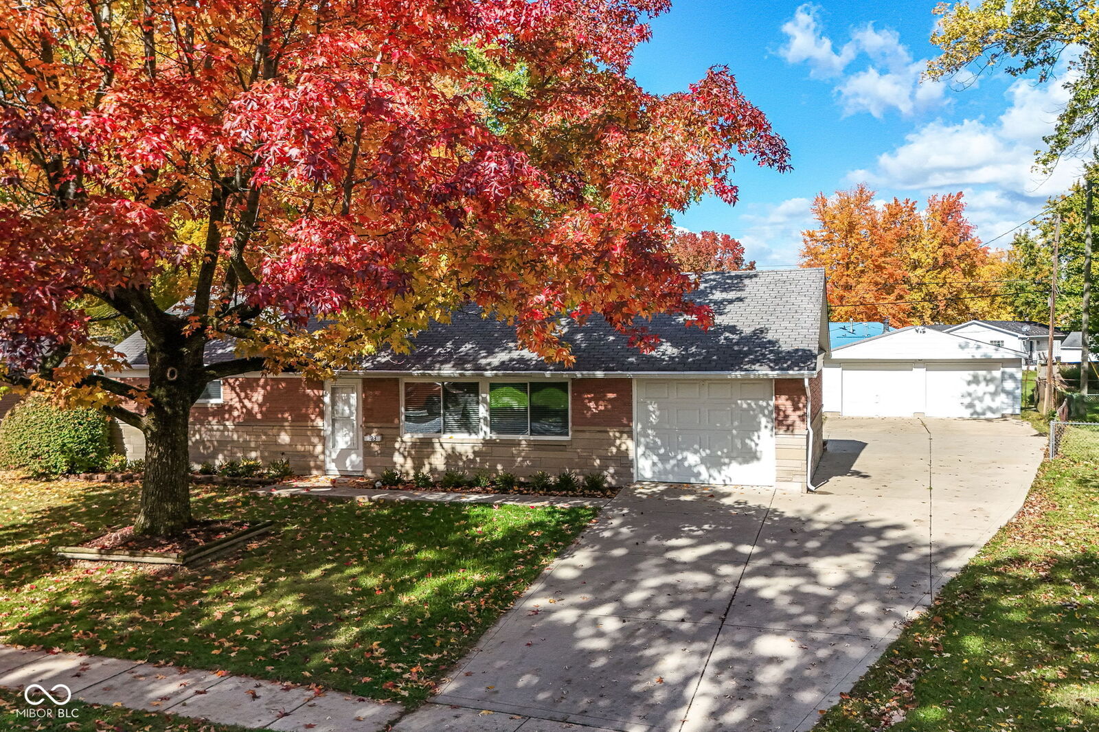 Property Photo:  123 Totten Drive  IN 46143 