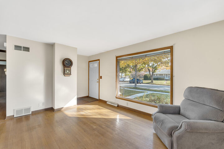 Property Photo: 6441 N 49th St WI 53223