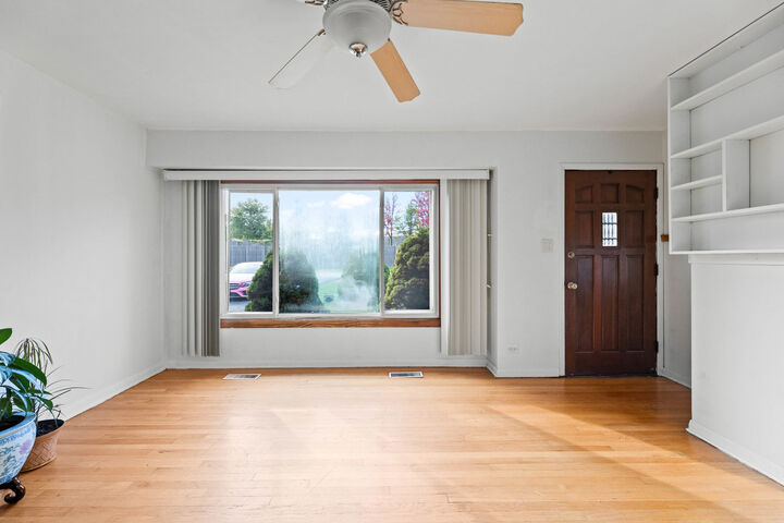 Property Photo:  8245 S 83rd Avenue  IL 60458