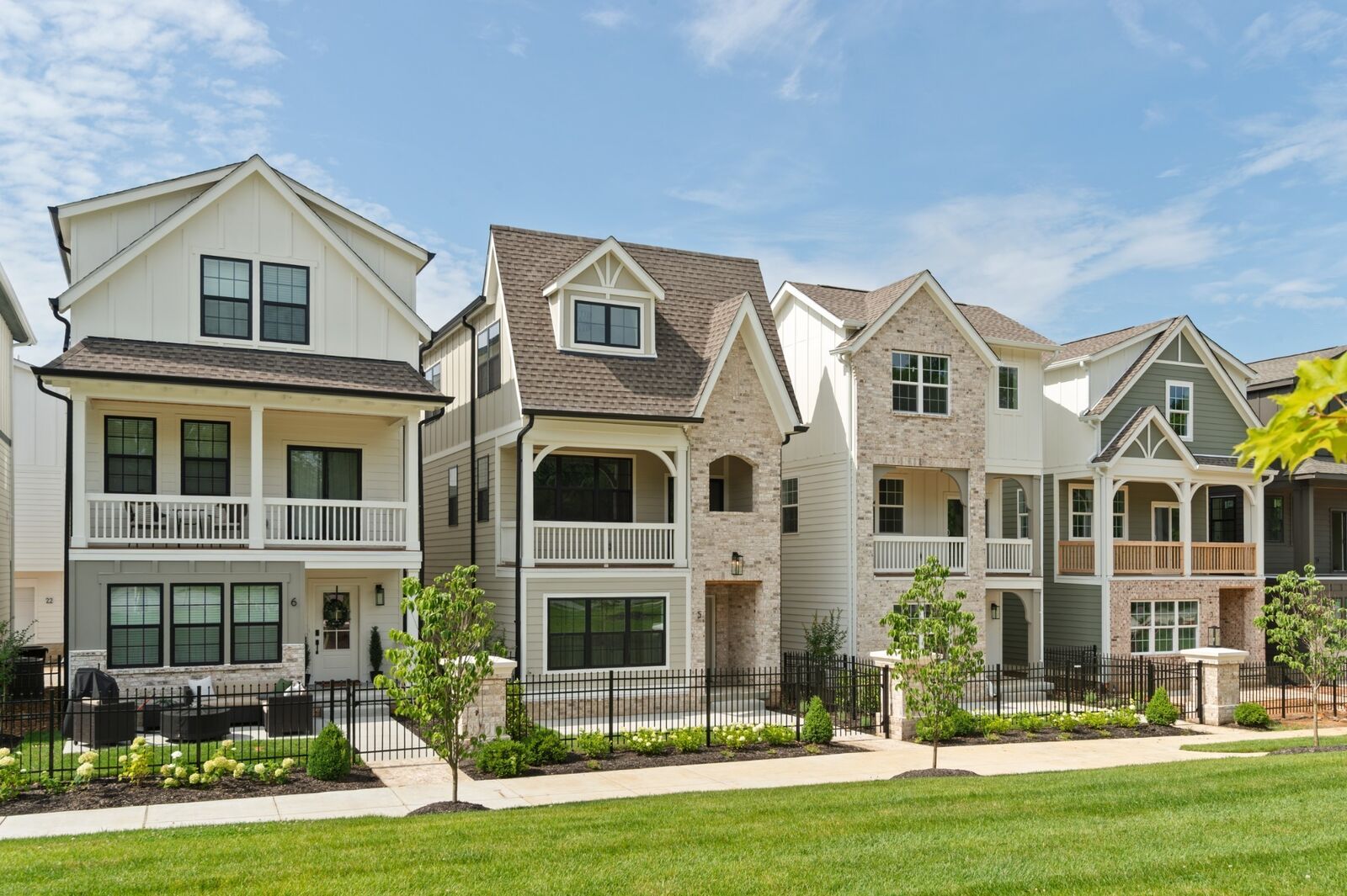 Property Photo:  504 Edwin St 28  TN 37207 