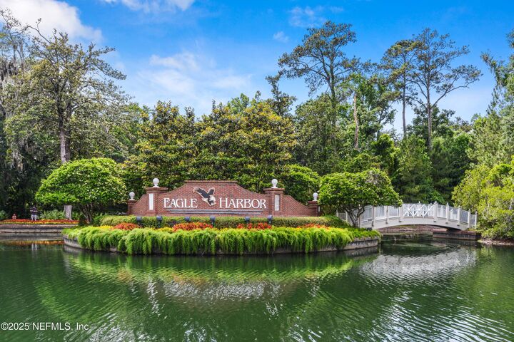 Property Photo:  1655 Highland View Court  FL 32003 