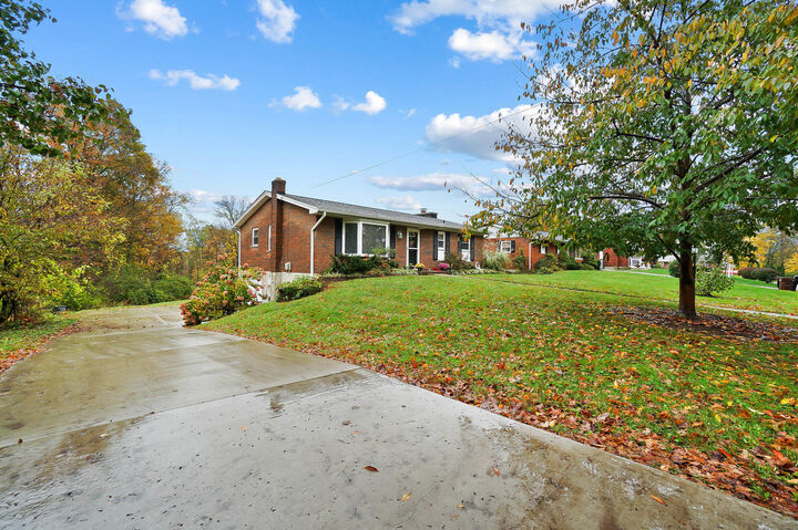 Property Photo:  6550 Sugar Camp Drive  KY 41051