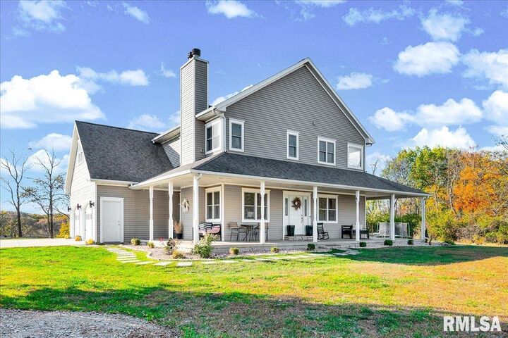 Property Photo:  493 Reaba Avenue  IL 61729