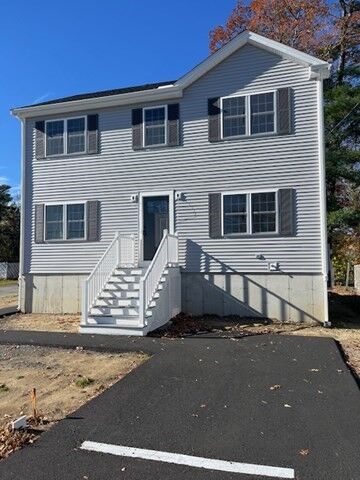 17 West Shore Rd  Holbrook MA 02343 photo