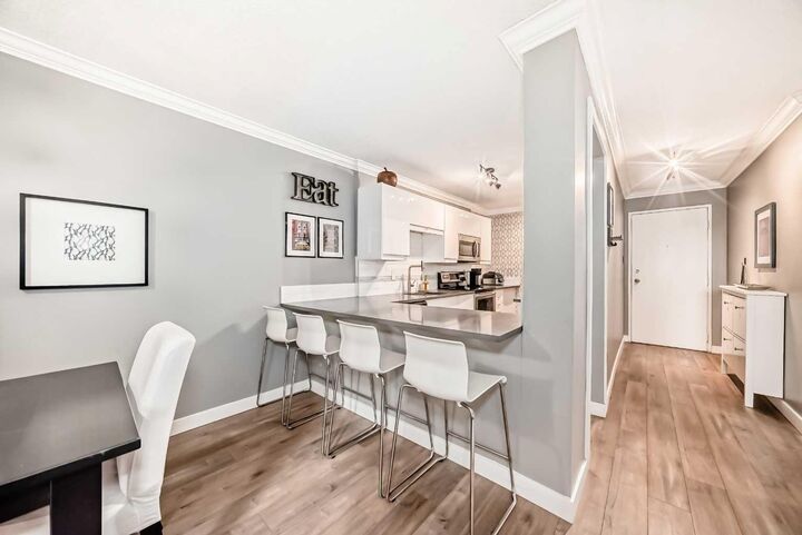 1213 13 Avenue SW 205  Calgary AB T3C 0T2 photo