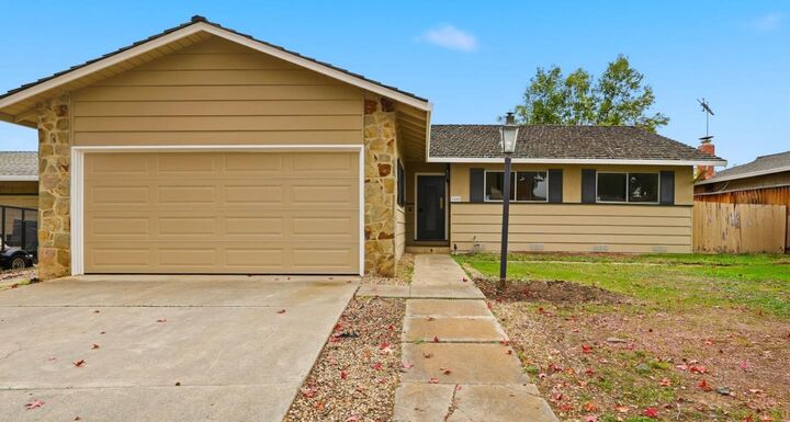 1550 Meadowlark Lane  Sunnyvale CA 94087 photo