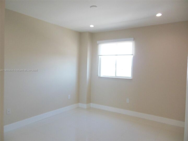 Property Photo: 2280 SW 32nd Ave 406 FL 33145