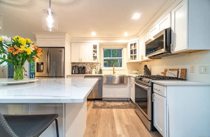 Property Photo:  37 Timber Ridge Road  CT 06457 