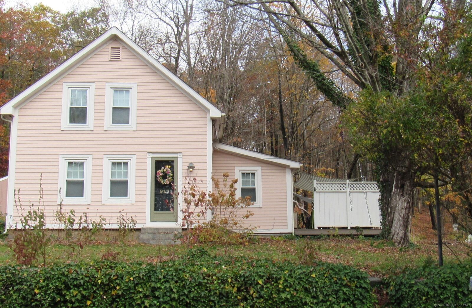 Property Photo:  917 Hopewell Road  CT 06073