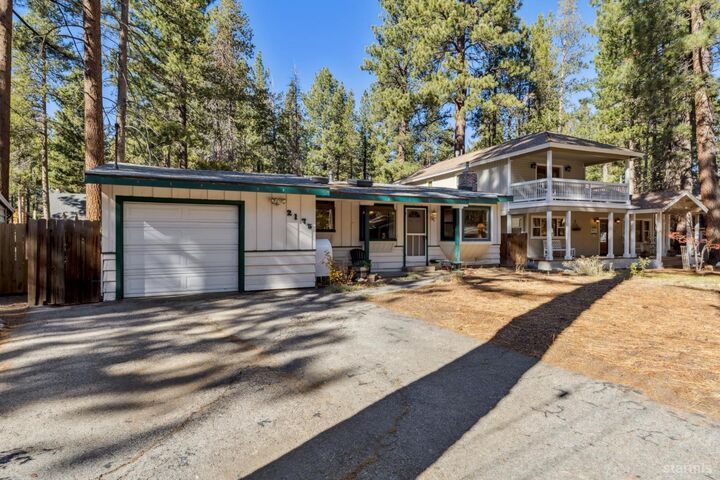 Property Photo: 2175 Royal Avenue CA 96150